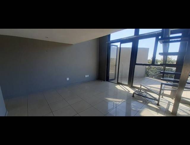 1 BEDROOM APARTMENT FOR SALE IN ROOIHUISKRAAL NORTH
